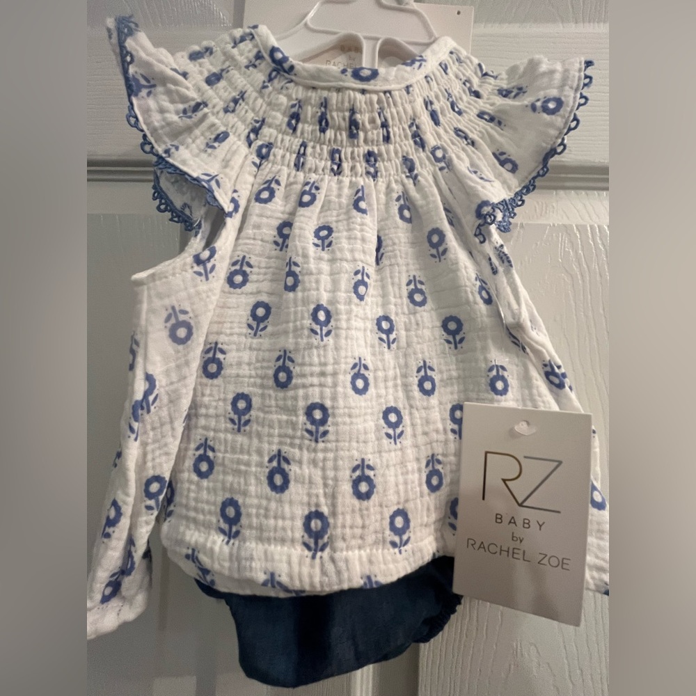 NWT Rachel Zoe Baby Girl 4 Pc White Floral with Headscarf &Sunglasses 6-9 Months